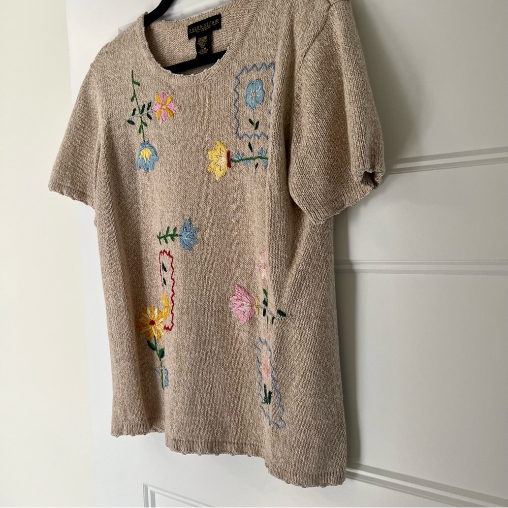 Vintage Floral Grandma Sweater - Picture 3 of 7